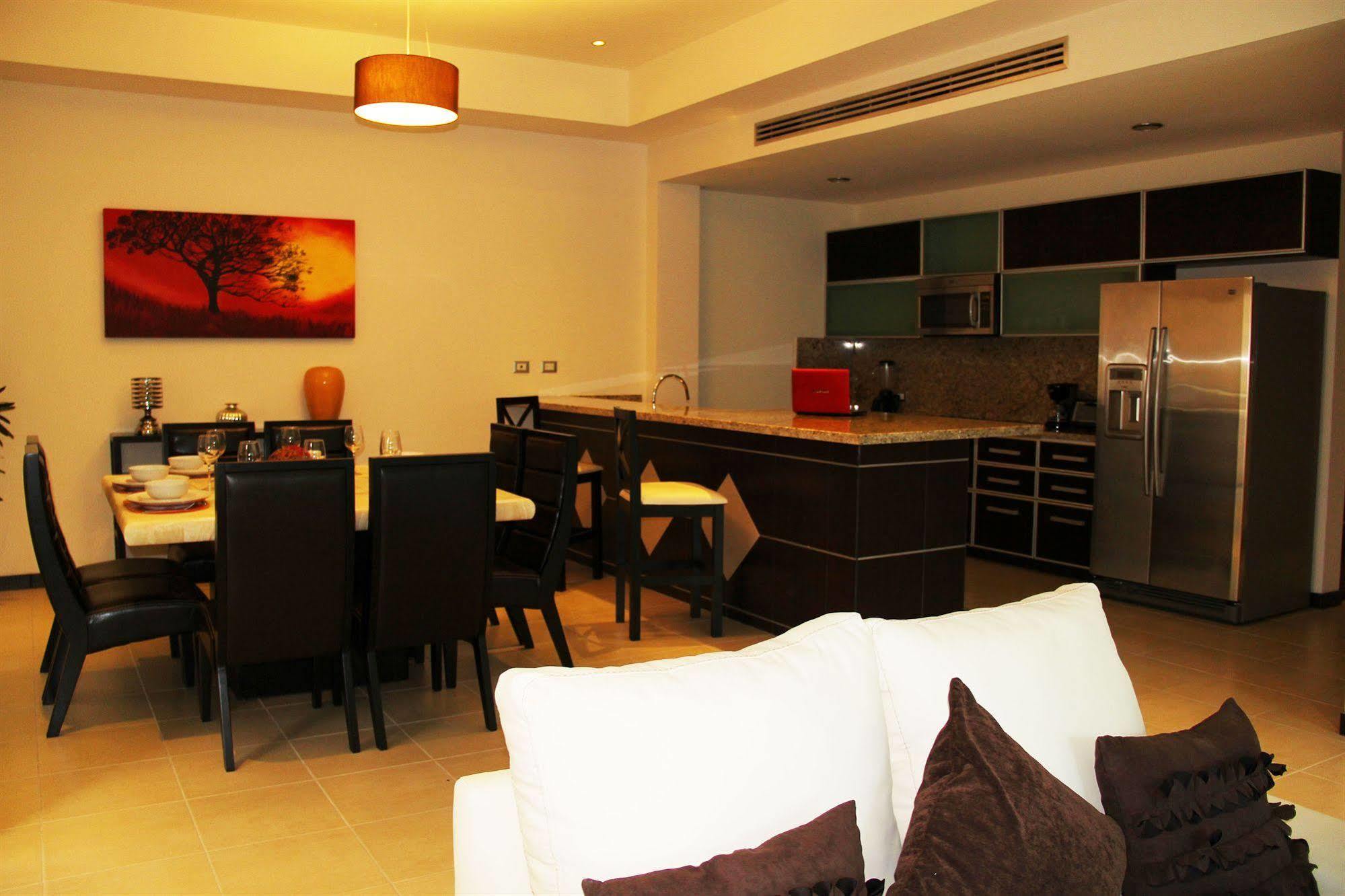 Condoplaza San Pedro Playa del Carmen Bagian luar foto